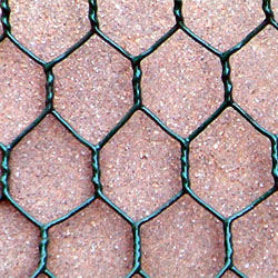 Agricultural Plastic Coated Poultry Netting Agricultural Plastic Coated Poultry Netting